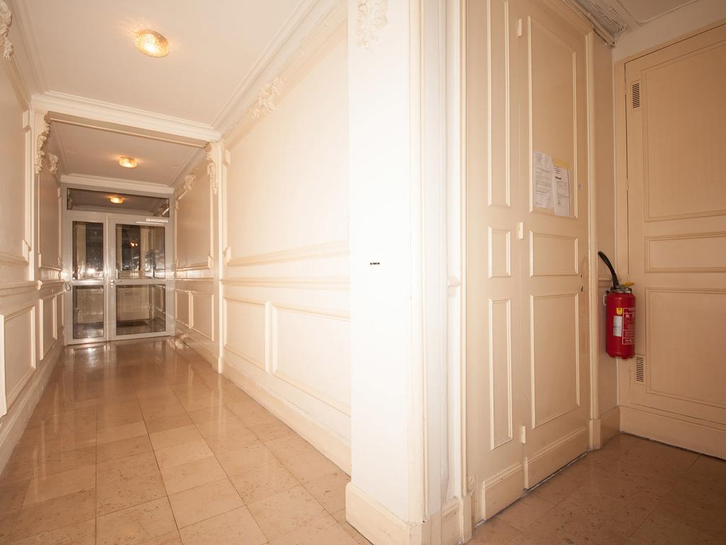 Private Apartments - Champs-Elysees Paris Exterior photo